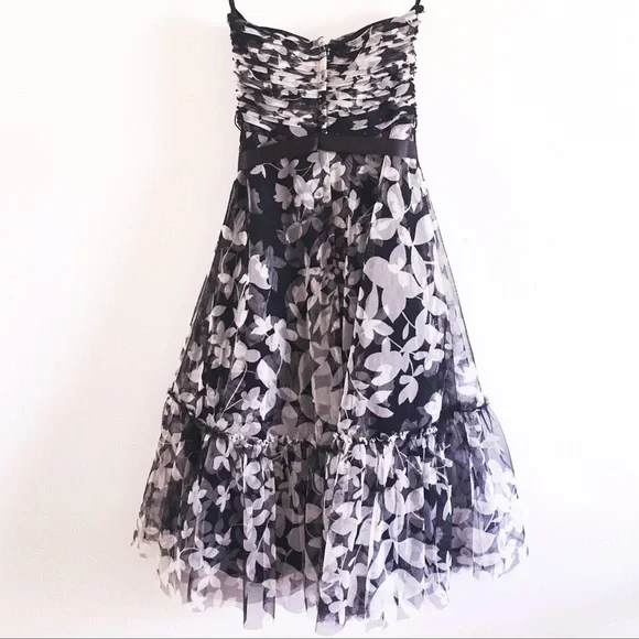 NWT BCBG Strapless Tulle Dress size XS